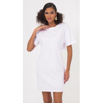 Rochie-tricou cu decolteu pe partea din spate