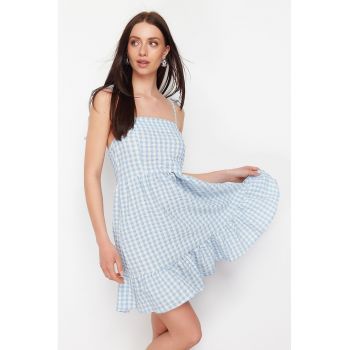 Rochie cu bretele ajustabile si model gingham