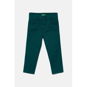 United Colors of Benetton pantaloni copii culoarea verde, neted