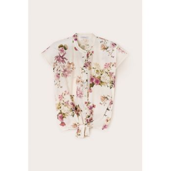 Bluza cu nasturi si model floral la reducere