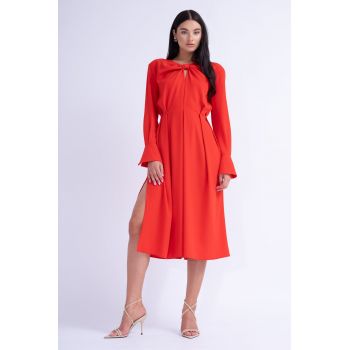 Rochie Midi Rosie cu Inel si Pliuri