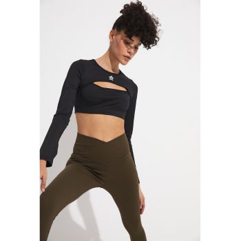 Bluza crop cu maneci lungi si decupaj frontal