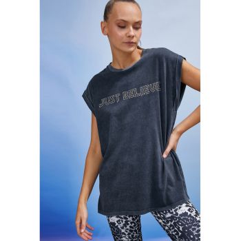 Tricou de bumbac cu strasuri