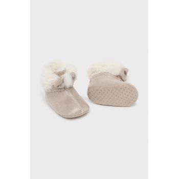 Mayoral Newborn pantofi pentru bebelusi culoarea bej, 9793