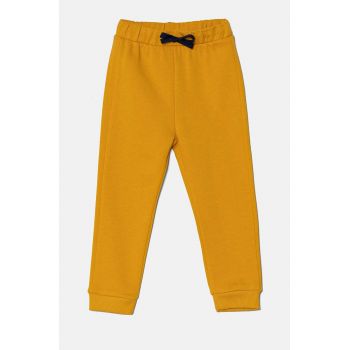 United Colors of Benetton pantaloni de trening din bumbac pentru copii culoarea galben, neted, 3J70GF010