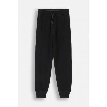 Coccodrillo pantaloni de trening din bumbac pentru copii culoarea negru, neted, EVERYDAY BOY