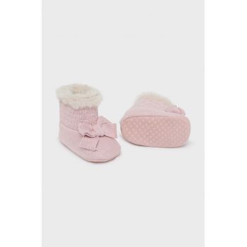 Mayoral Newborn pantofi pentru bebelusi culoarea roz, 9788