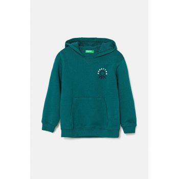 United Colors of Benetton hanorac de bumbac pentru copii culoarea verde, cu glugă, cu imprimeu, 3J68G200Q