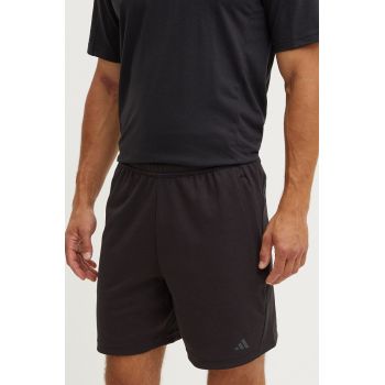 adidas Performance pantaloni scurți de antrenament Yoga culoarea negru, IC7285