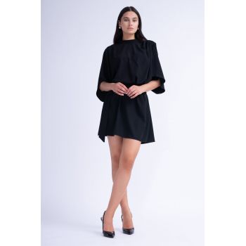 Rochie mini neagra cu pliuri si curea