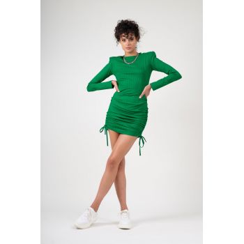 Rochie mini cu umeri supradimensionati - Verde