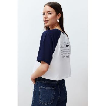 Tricou crop lejer cu maneci raglan