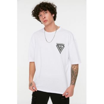 Tricou supradimensionat cu imprimeu grafic