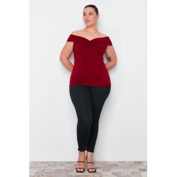 Bluza plus size cu decolteu pe umeri