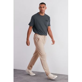 Pantaloni drepti de trening -din amestec de bumbac cu snur