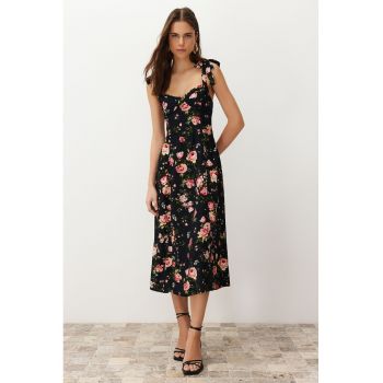 Rochie cu model floral si decolteu in V