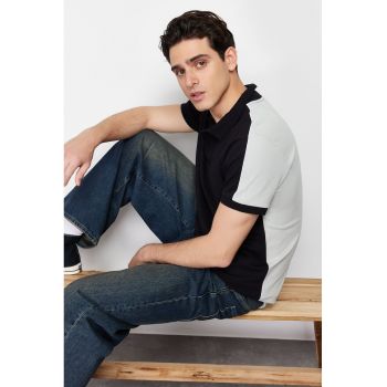 Tricou polo cu model colorblock