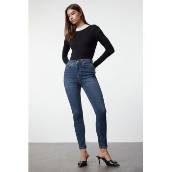 Blugi skinny cu talie inalta