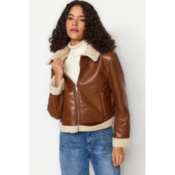 Jacheta de piele ecologica cu garnituri de blana shearling sintetica