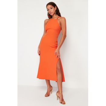 Rochie halter cu slit lateral