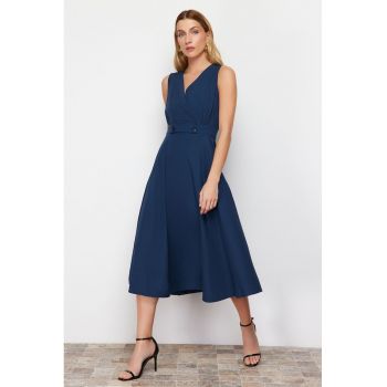 Rochie midi evazata cu decolteu cache-coeur