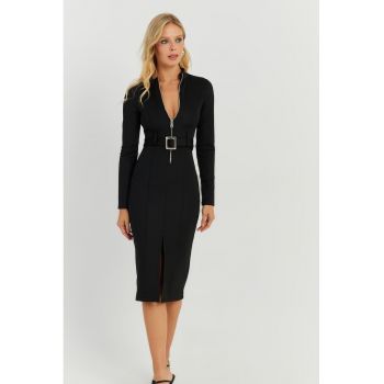 Rochie mini cambrata cu o curea