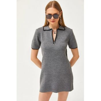 Rochie mini cu garnituri contrastante