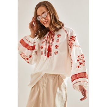 Bluza supradimensionata cu detalii traditionale