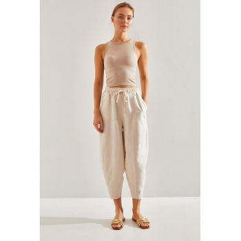 Pantaloni crop cu snur in talie