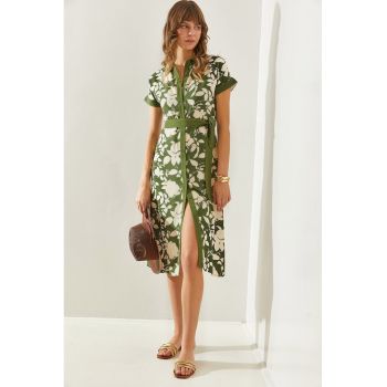 Rochie-camasa evazata cu imprimeu floral