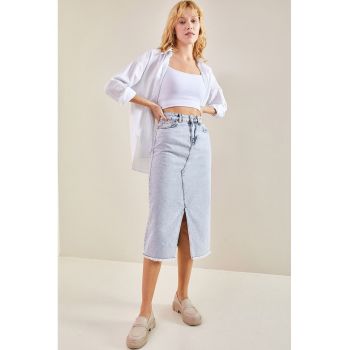 Fusta midi de denim cu slit frontal