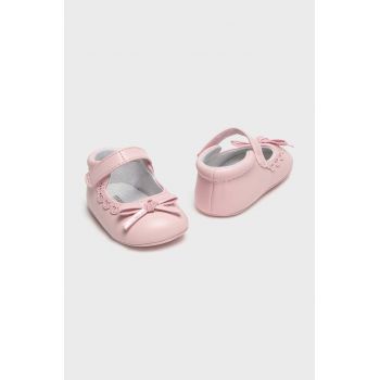 Mayoral Newborn pantofi pentru bebelusi culoarea roz, 9789