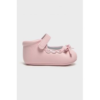 Mayoral Newborn pantofi pentru bebelusi culoarea roz, 9789