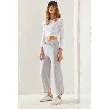 Pantaloni crop de trening cu snururi