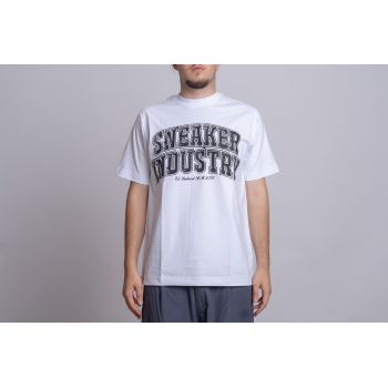 UNIVERSITY SNKRIND T-SHIRT