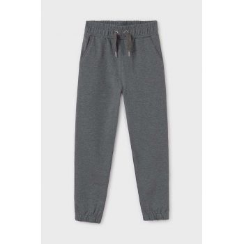 Mayoral pantaloni de trening pentru copii Dresowe jogger culoarea gri, neted, 7548