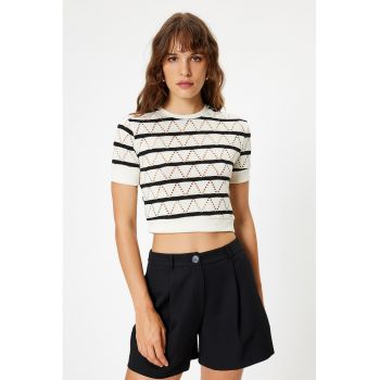 Tricou crop tricotat