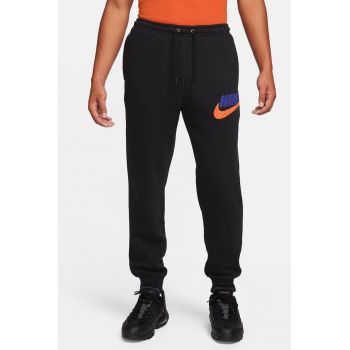 Pantaloni de trening cu snur si logo - cu croiala conica