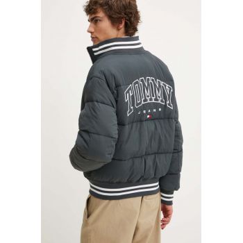 Tommy Jeans geaca bomber barbati, culoarea gri, de iarna, oversize, DM0DM19640