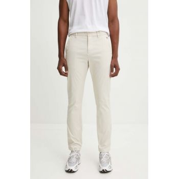 Tommy Jeans pantaloni barbati, culoarea bej, cu fason chinos, DM0DM19486