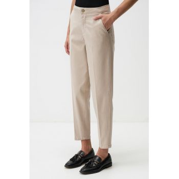 Pantaloni conici cu buzunare laterale