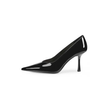 Pantofi stiletto de piele lacuita cu varf ascutit