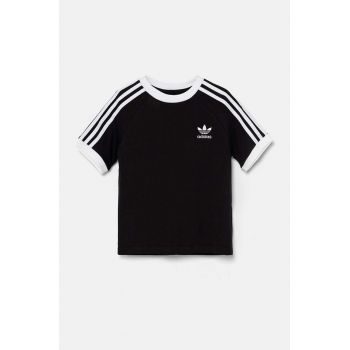 adidas Originals tricou de bumbac pentru copii 3STRIPES TEE culoarea negru, cu imprimeu, IX7626