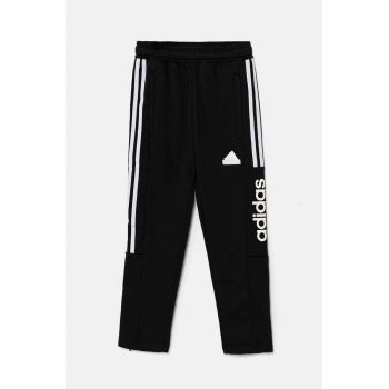 adidas pantaloni de trening pentru copii J HOT FL TIRO culoarea negru, cu imprimeu, IX9287