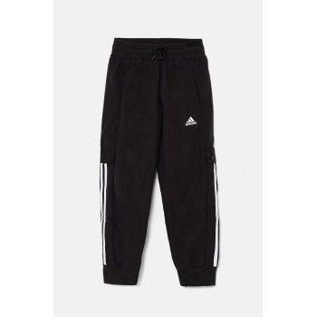 adidas pantaloni de trening pentru copii JGAM PANT culoarea negru, cu imprimeu, IV7046