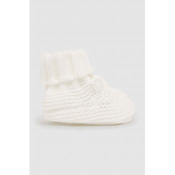 Mayoral Newborn pantofi pentru bebelusi culoarea bej, 9798