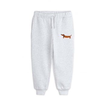 Mini Rodini pantaloni de trening din bumbac pentru copii Dog culoarea gri, cu imprimeu, 2473012394