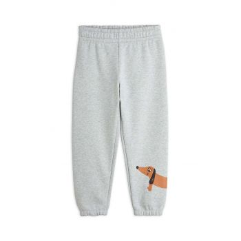 Mini Rodini pantaloni de trening din bumbac pentru copii Dog culoarea gri, cu imprimeu, 2473014394