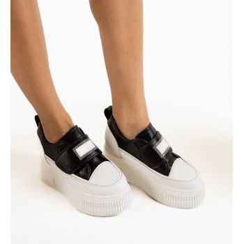 Sneakers dama Foreim Negre