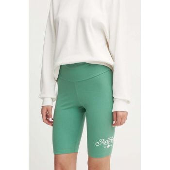 adidas Originals pantaloni scurti femei, culoarea verde, cu imprimeu, high waist, IX3534